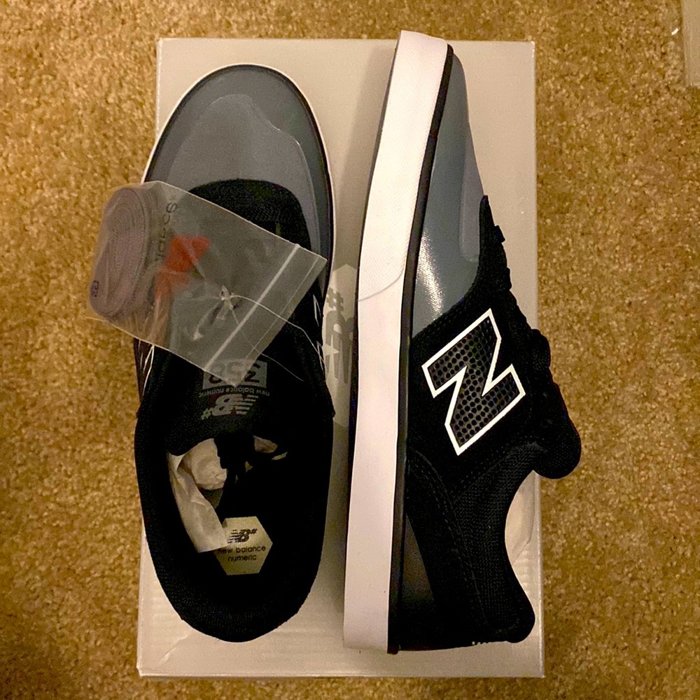 Men’s New Balance Arto 358 Skate shoe